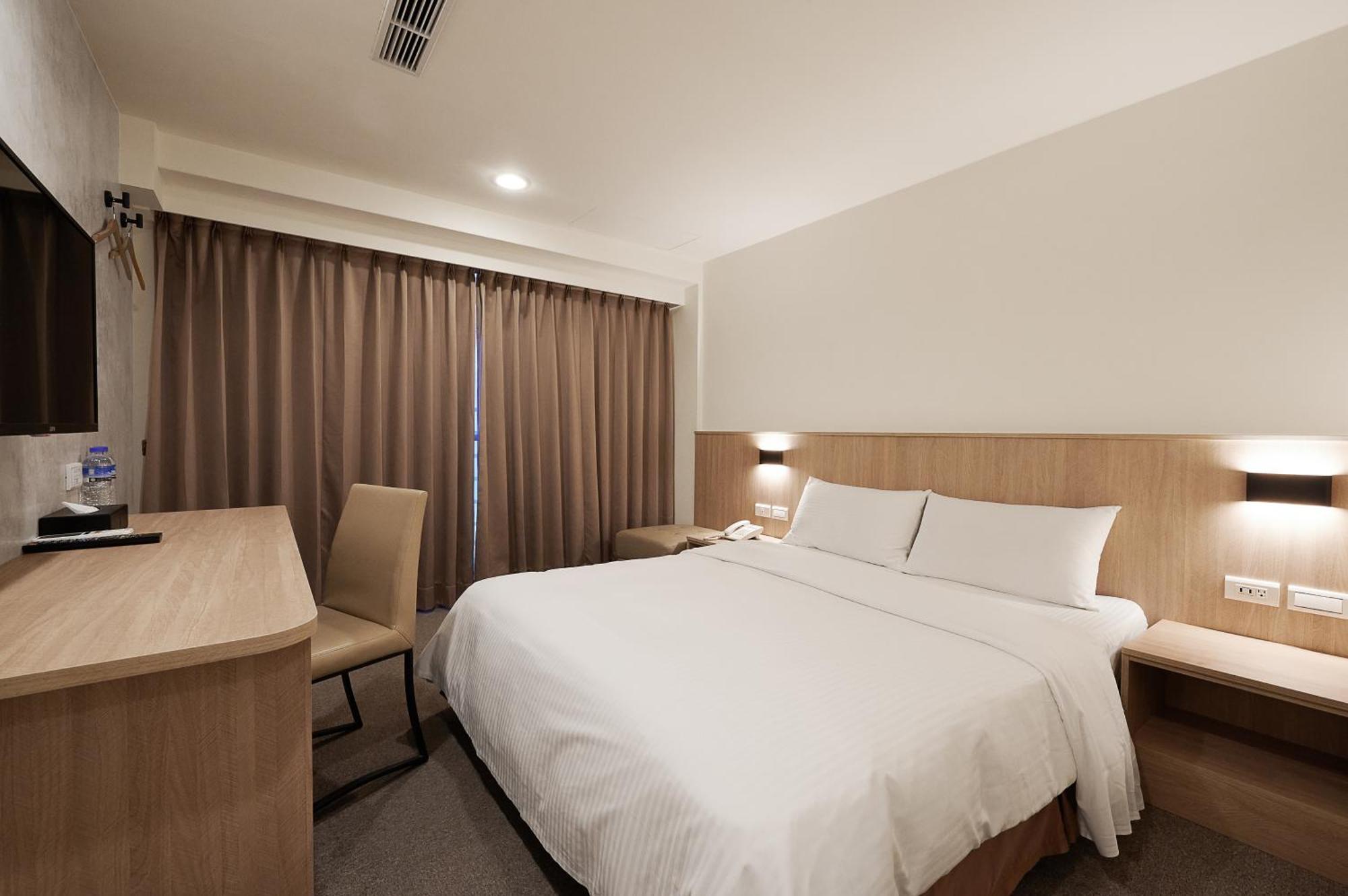 Nei Jiang Hotel Тайпей Екстериор снимка
