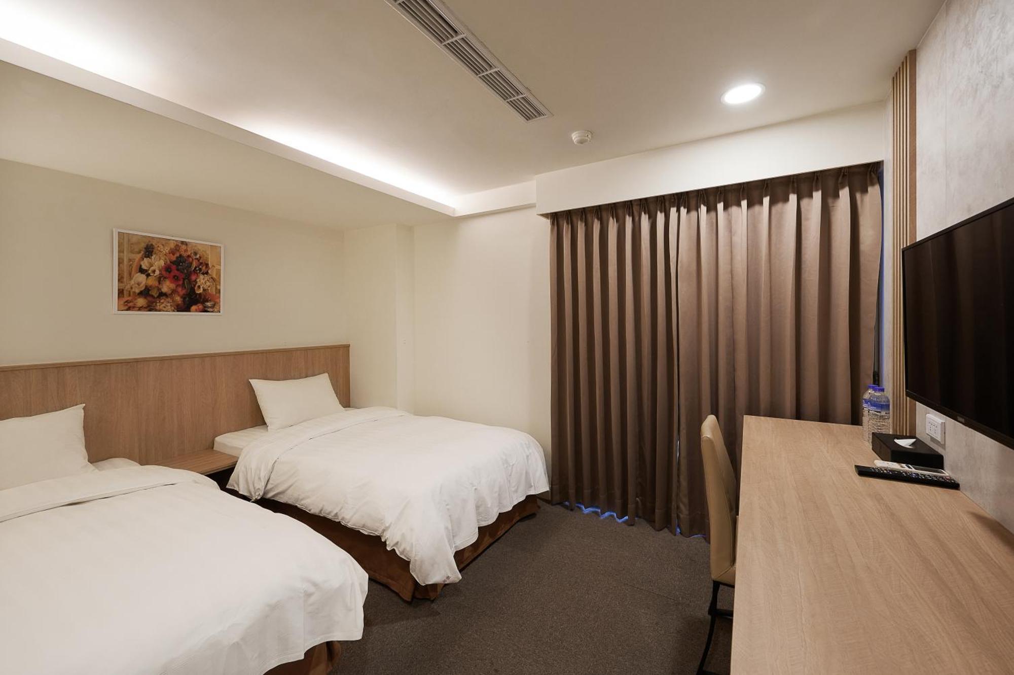 Nei Jiang Hotel Тайпей Екстериор снимка