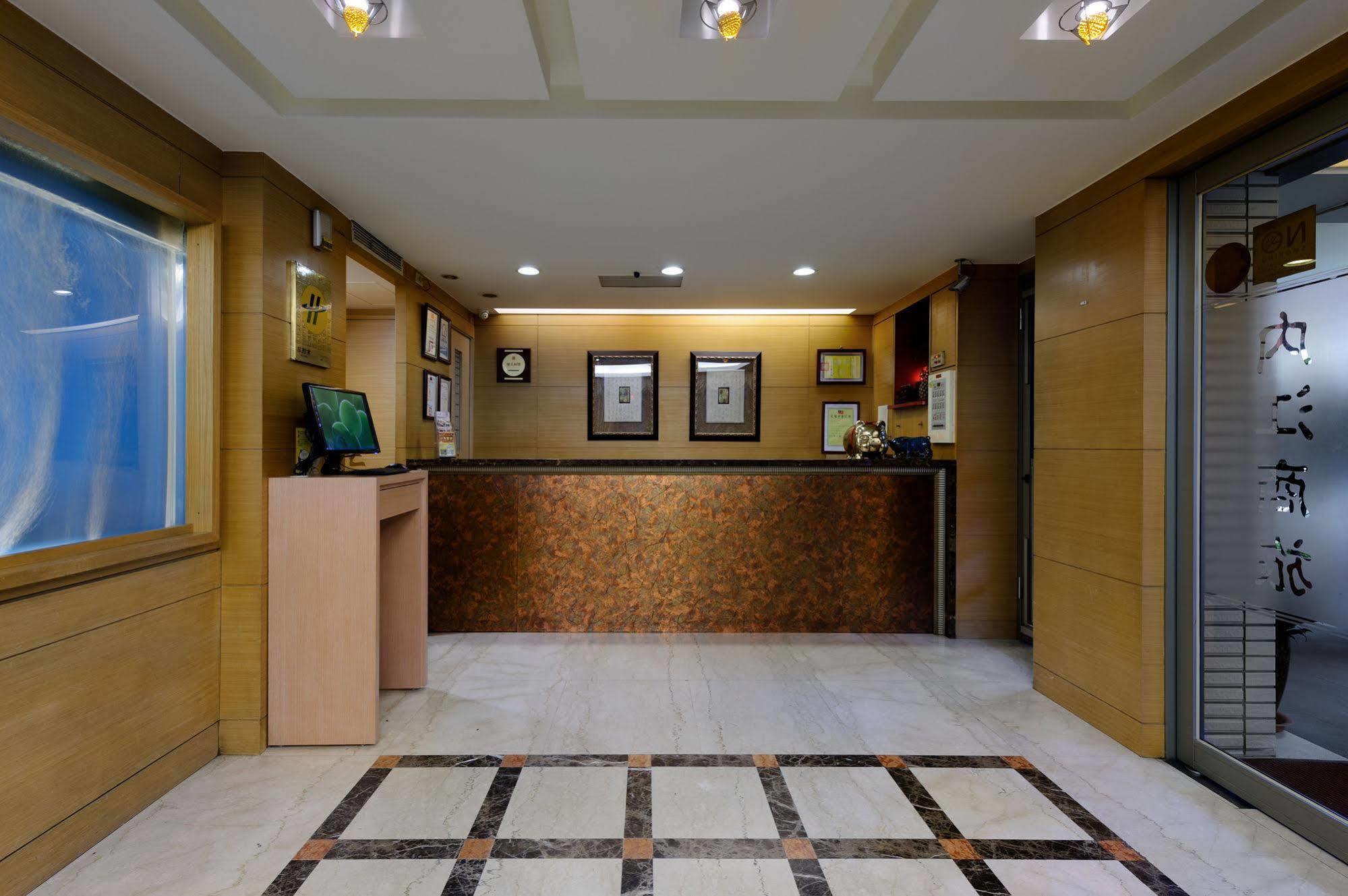 Nei Jiang Hotel Тайпей Екстериор снимка